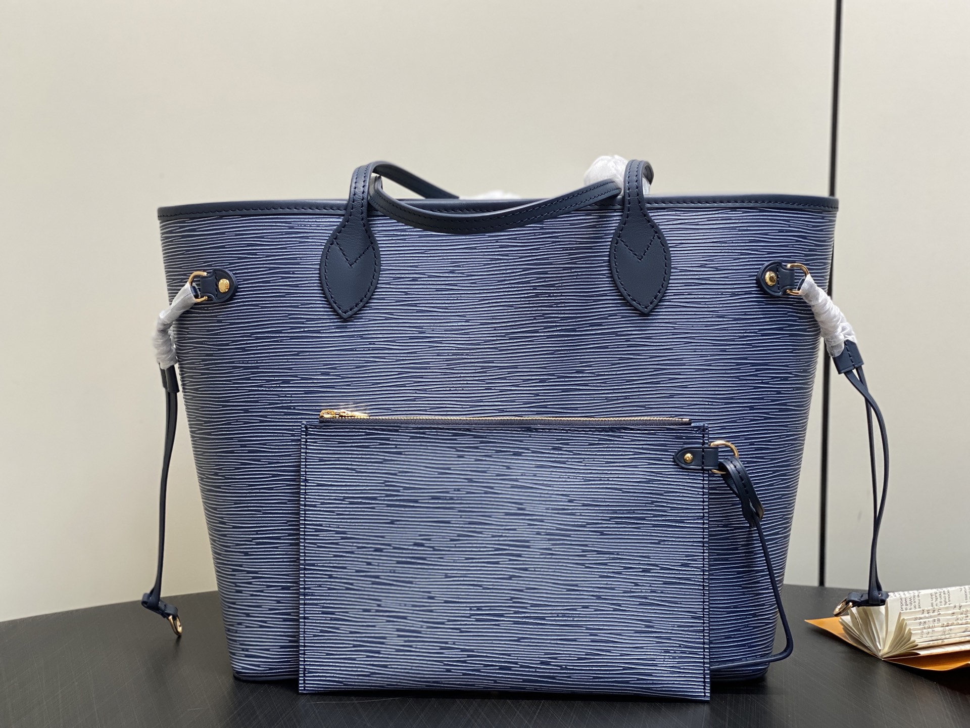 Lou*is Vuitton Neverfull MM M1193(31 x 28 x 14CM)