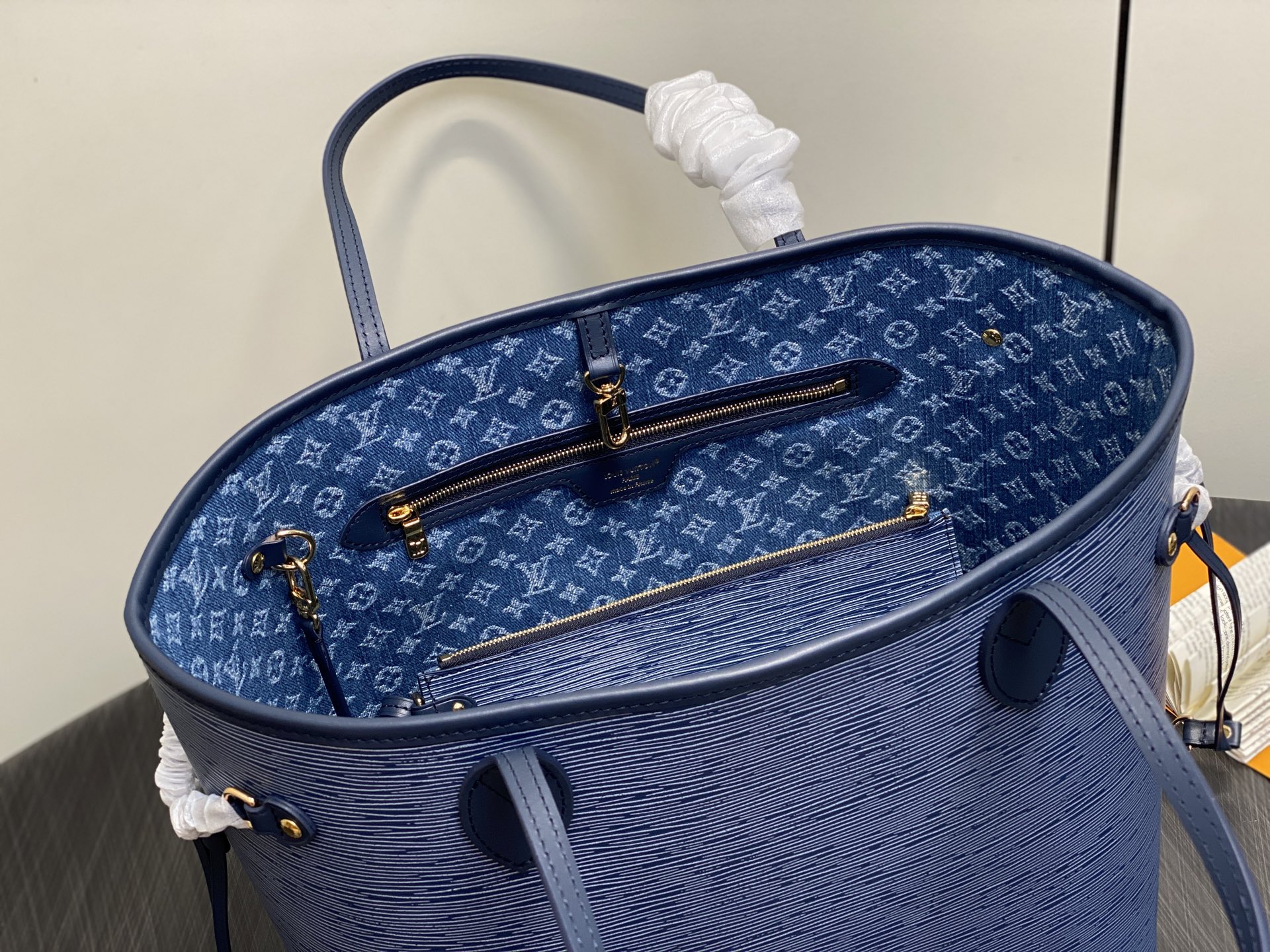 Lou*is Vuitton Neverfull MM M1193(31 x 28 x 14CM)