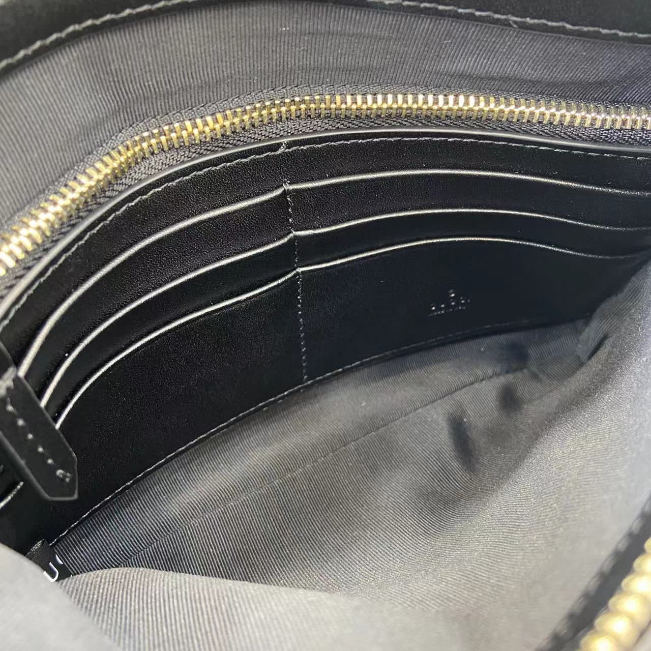 Gucc* GG Marmont Chain Wallet(21*15*3.5CM)