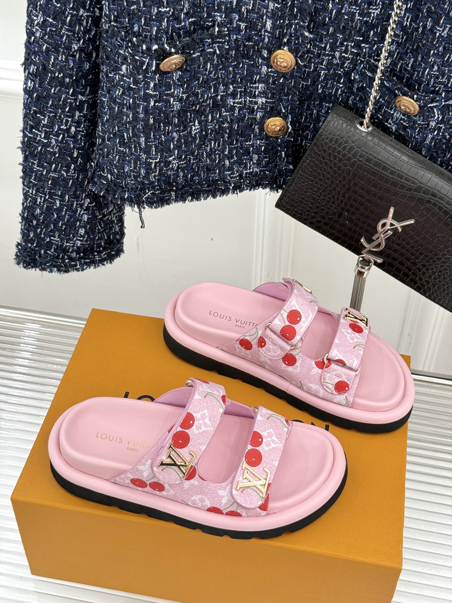 Louis Vuitt0n Slides(EU35-43)