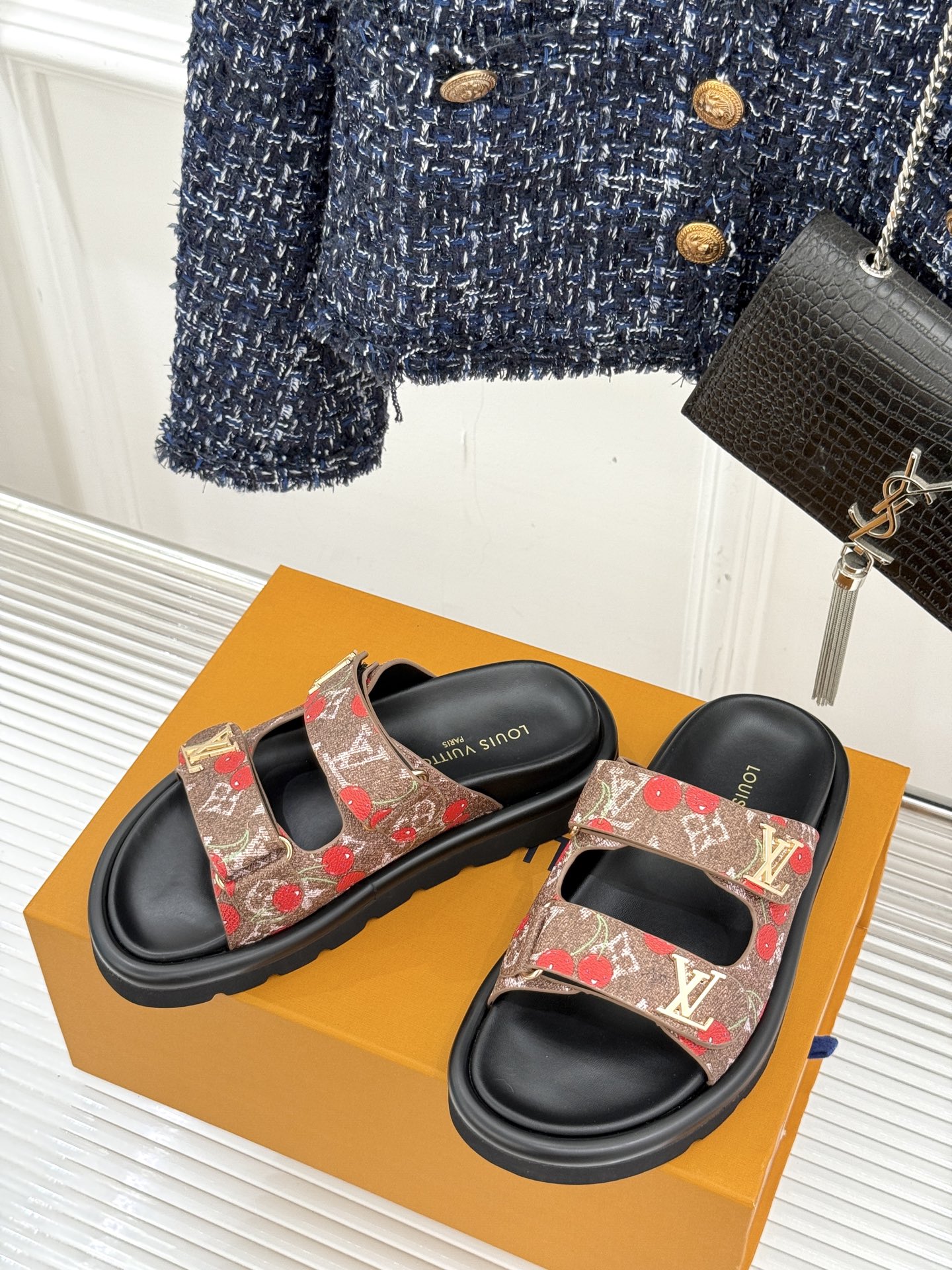 Louis Vuitt0n Slides(EU35-43)