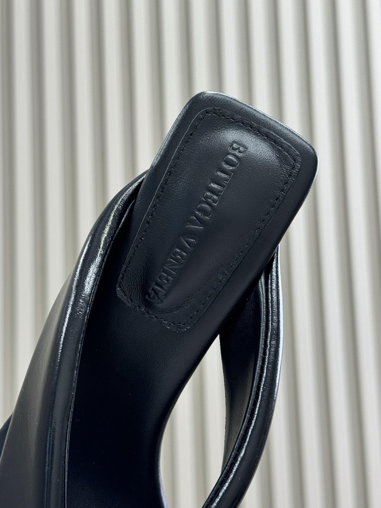 Bottega Venet* Rivan Slides(EU35-42)