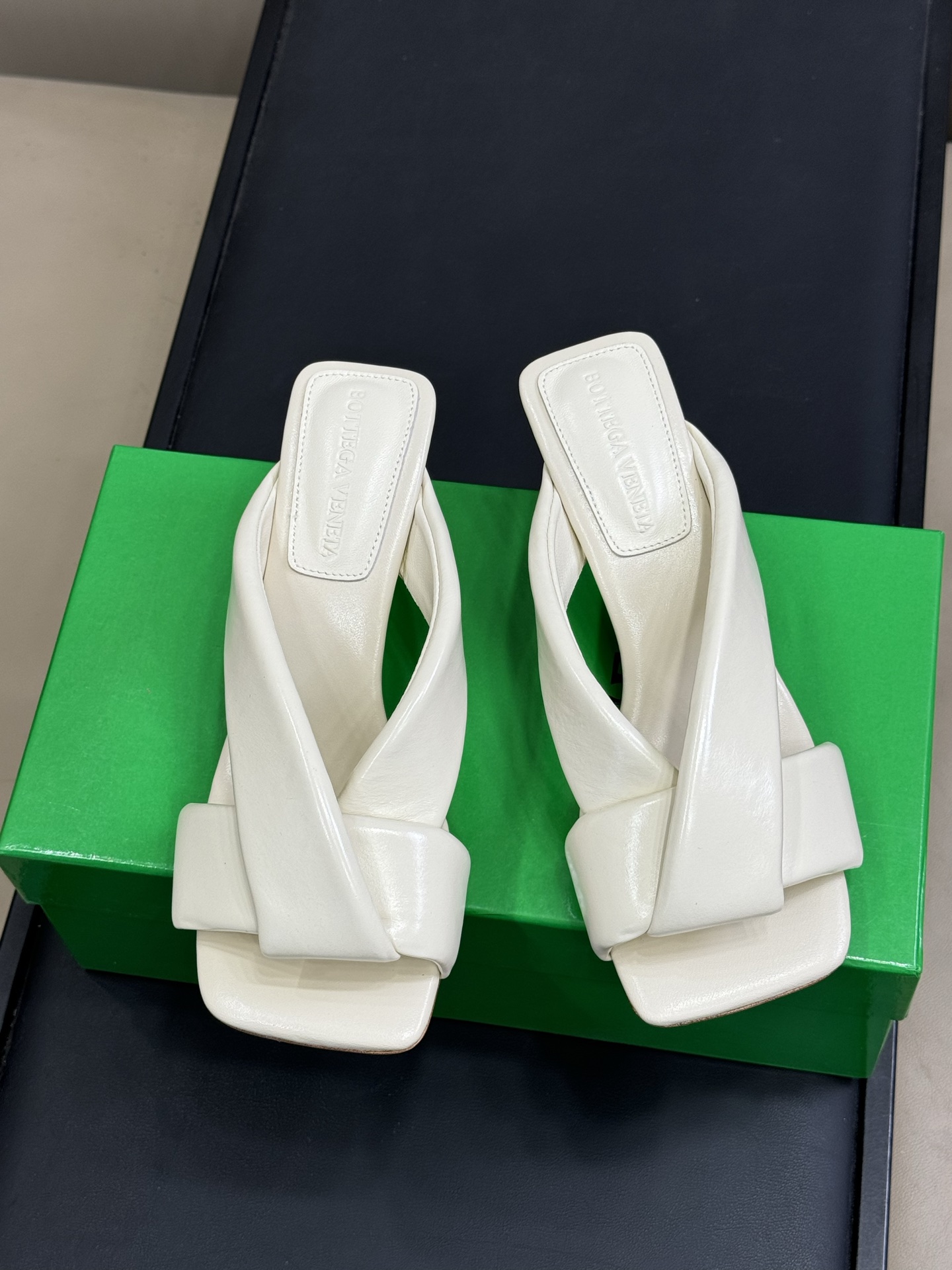 Bottega Venet* Rivan Slides(EU35-42)