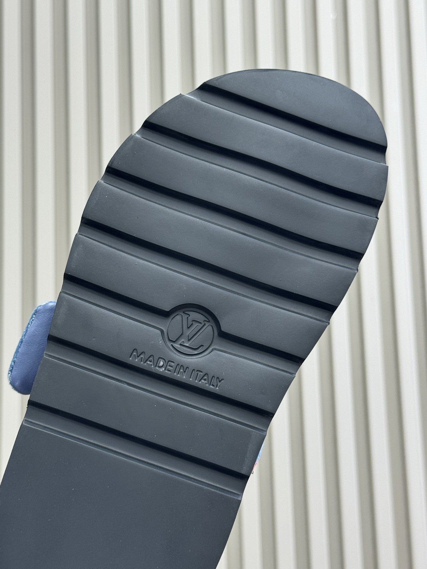 Louis Vuitt0n X TM Pool Plllow Slides(EU35-41)