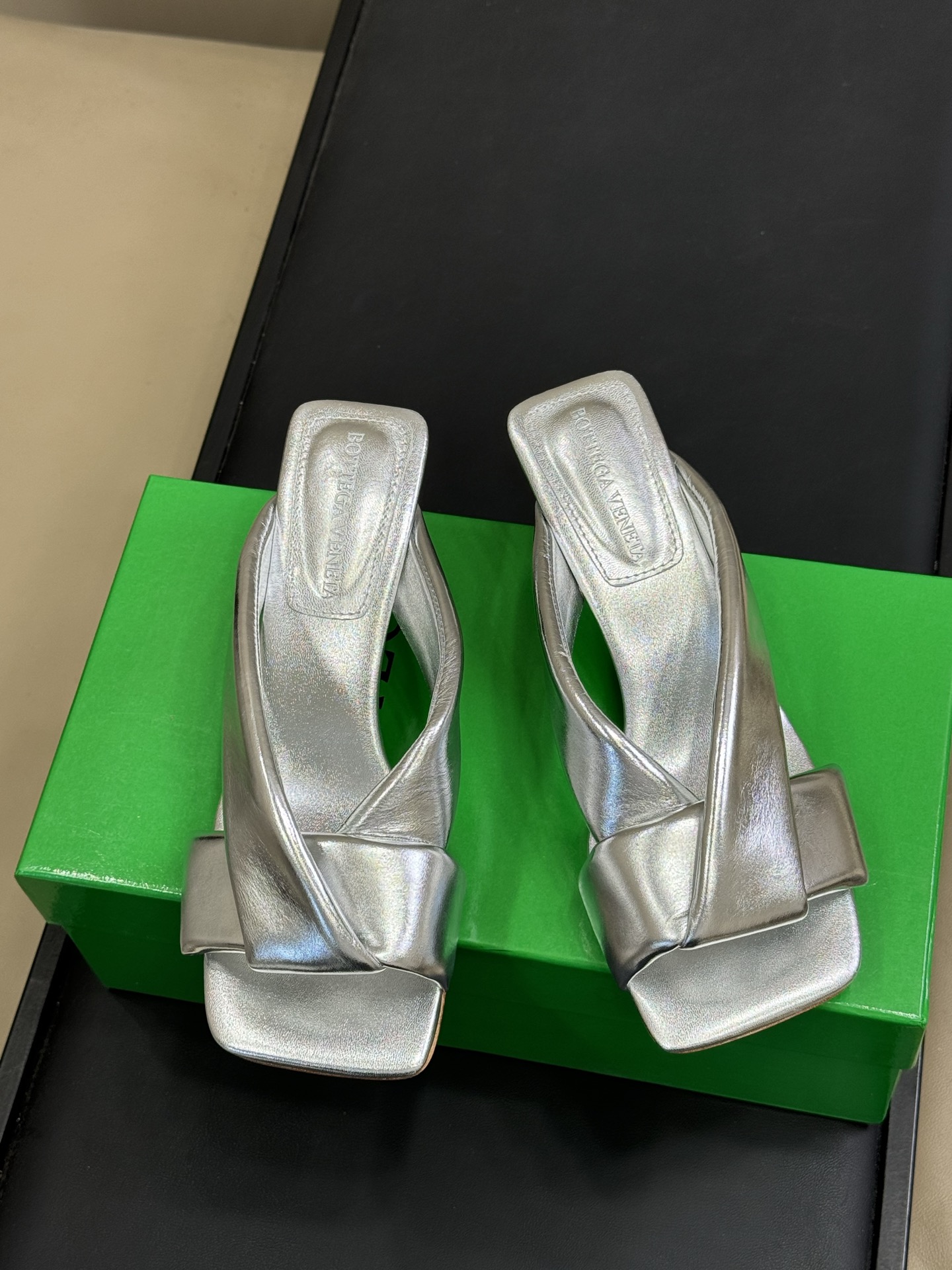 Bottega Venet* Rivan Slides(EU35-42)