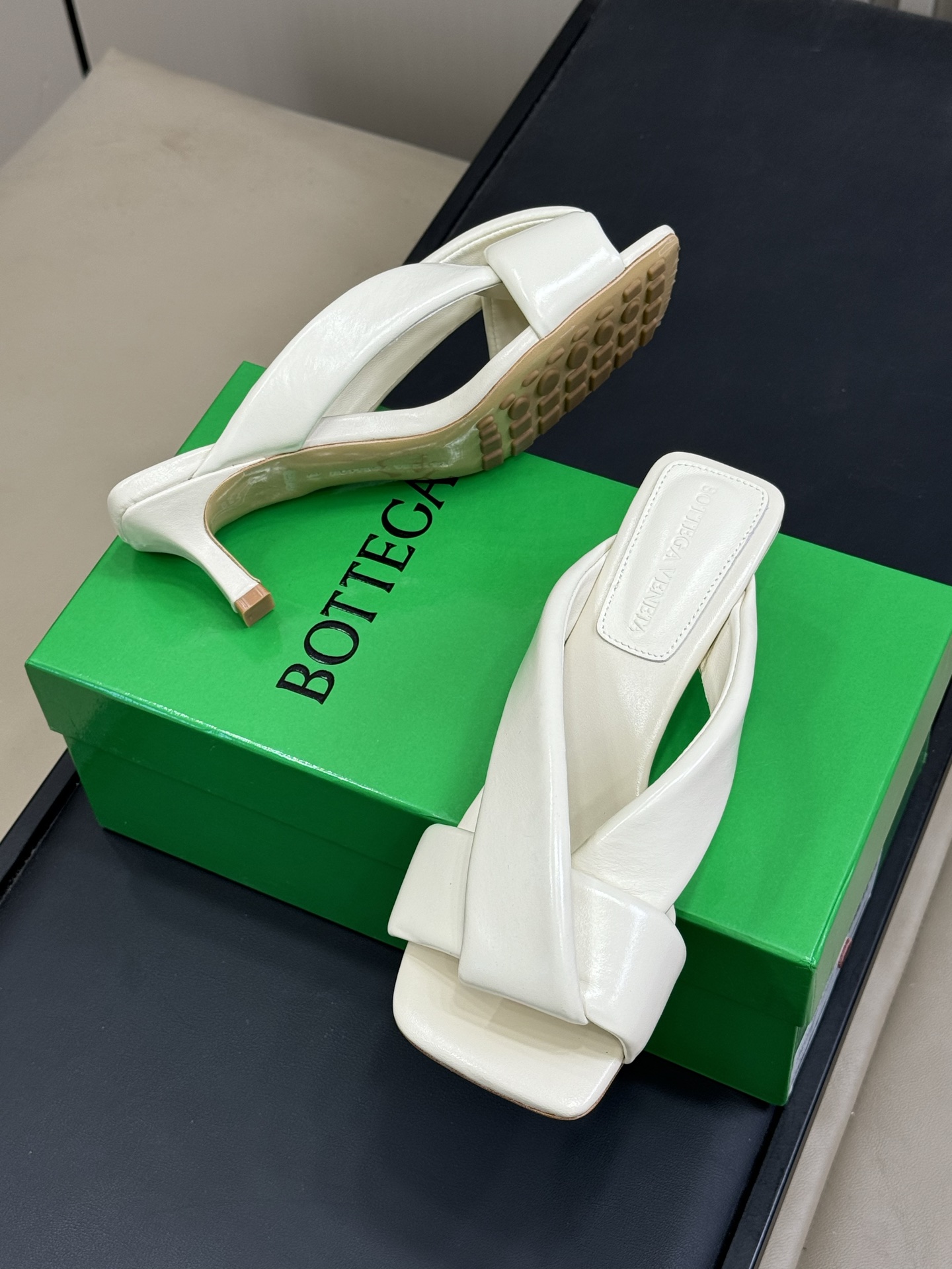 Bottega Venet* Rivan Slides(EU35-42)