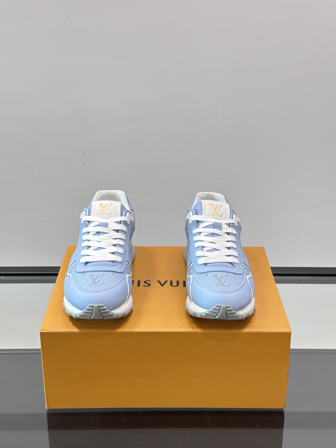 Lo*uis Vu*itton Run Away Sneakers(EU39-46)