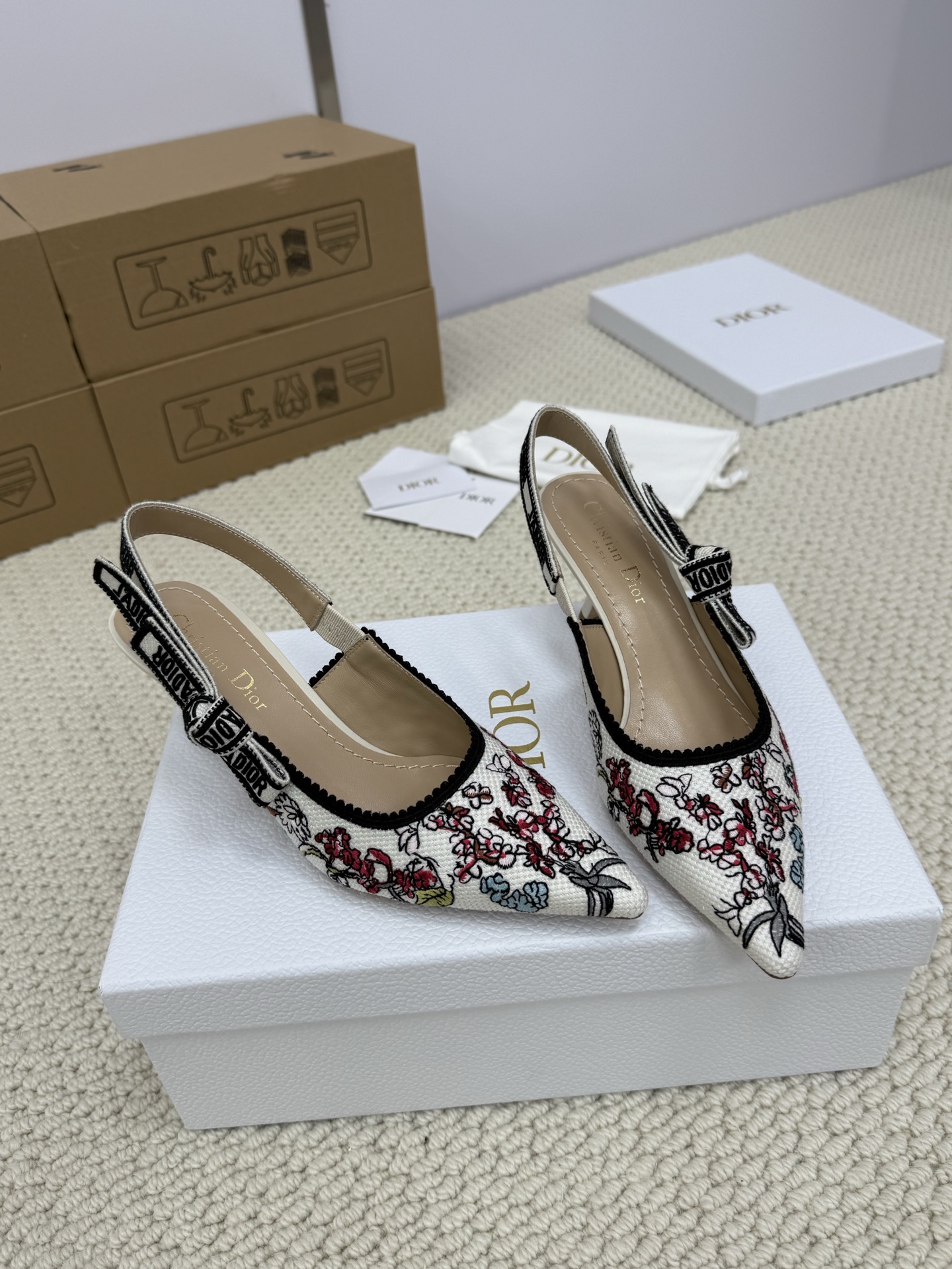 D*or 2025ss Slingback-6.5CM
