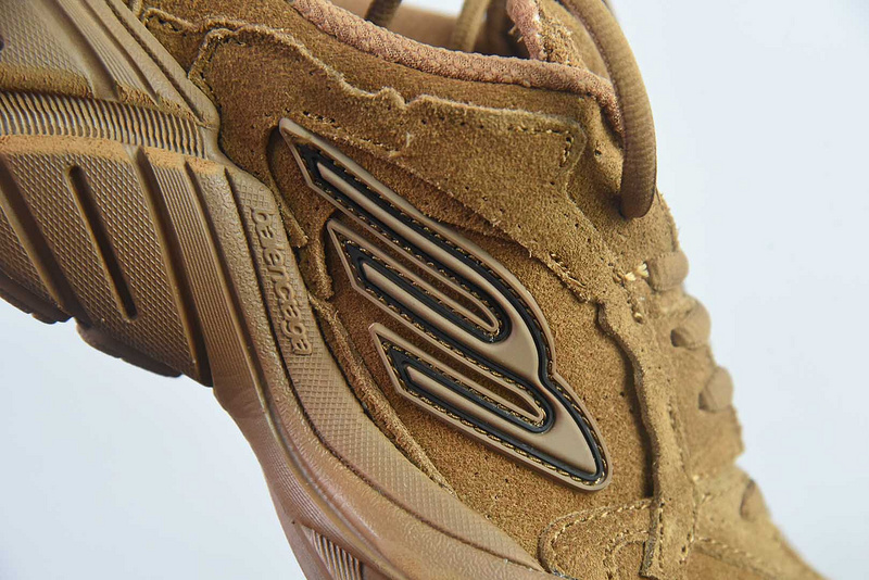 Balenciaga Monday 16 Sneaker