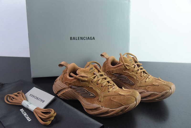 Balenciaga Monday 16 Sneaker