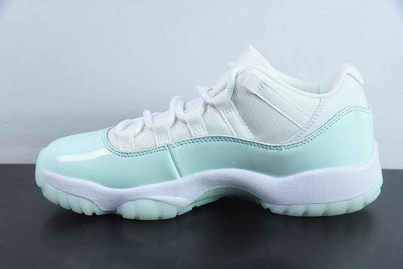 Jordan 11 Retro Low Igloo AH7860-103