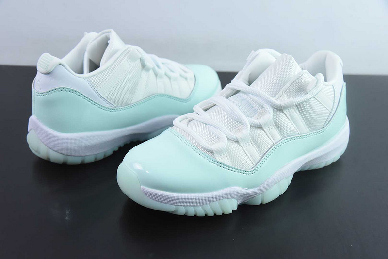 Jordan 11 Retro Low Igloo AH7860-103