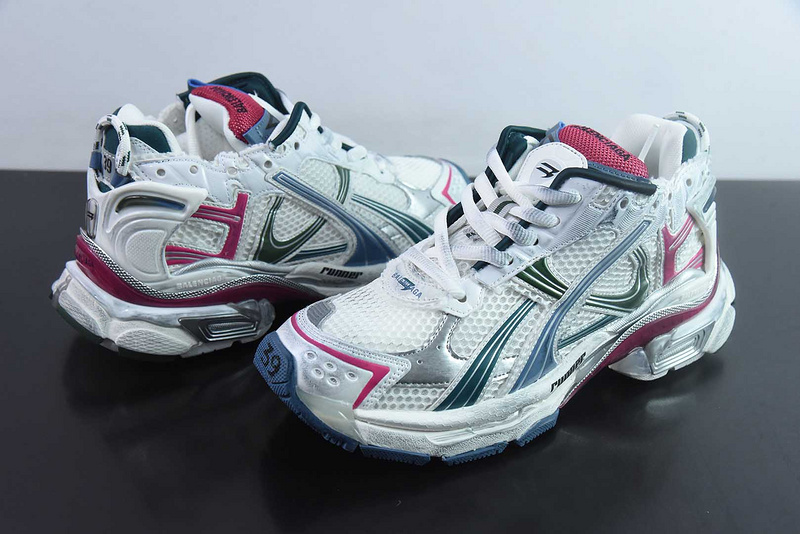 Balenciaga Runner Sneaker 7.0 Sneaker