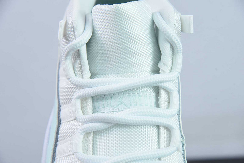 Jordan 11 Retro Low Igloo AH7860-103