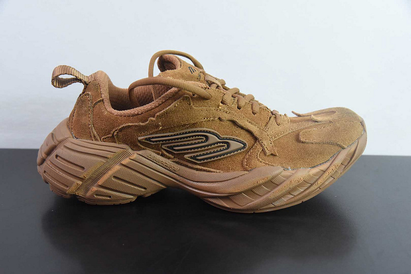 Balenciaga Monday 16 Sneaker