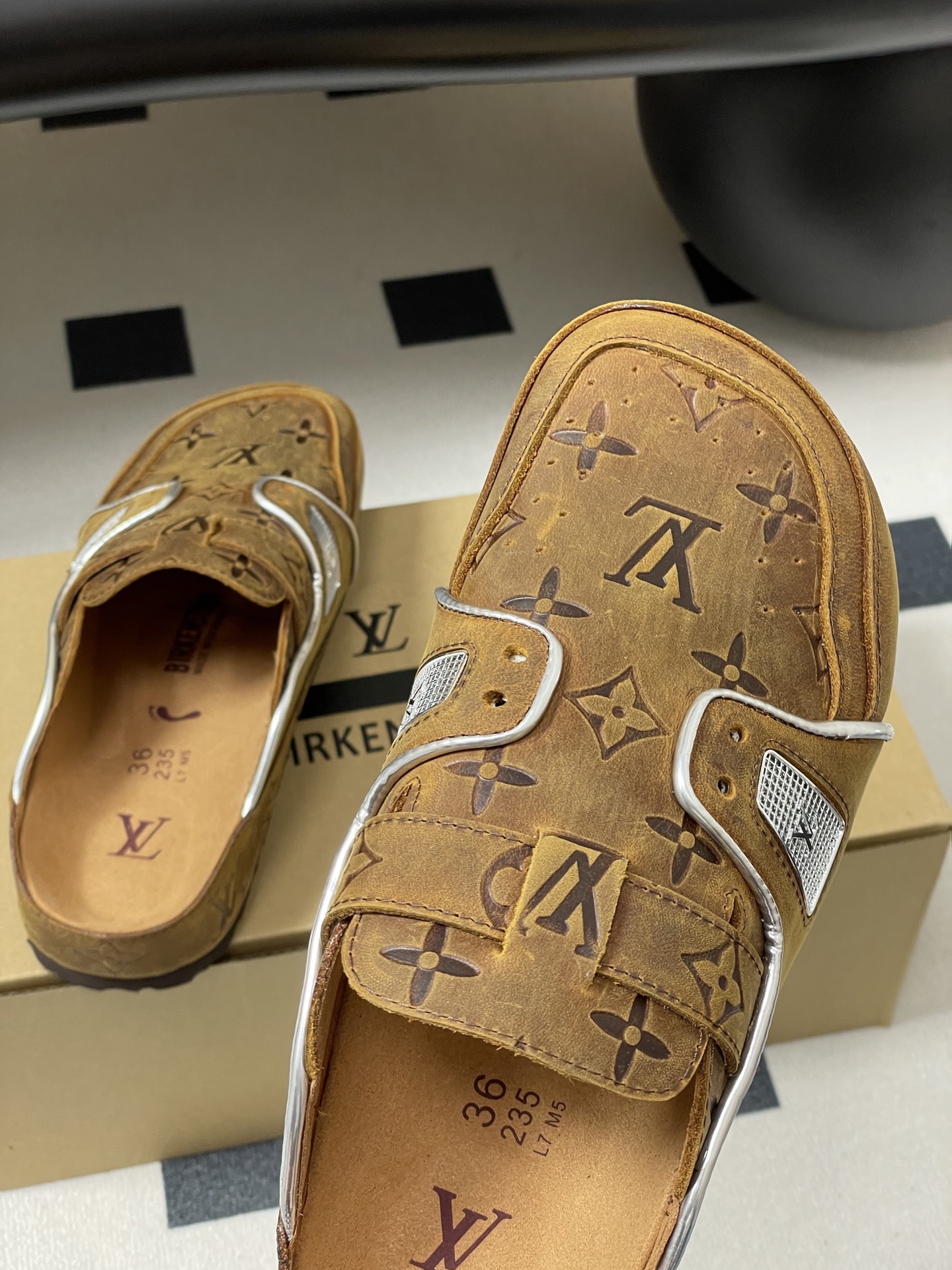 Louis Vuitt0n &Birkenstock Boston Slides(EU35-45)