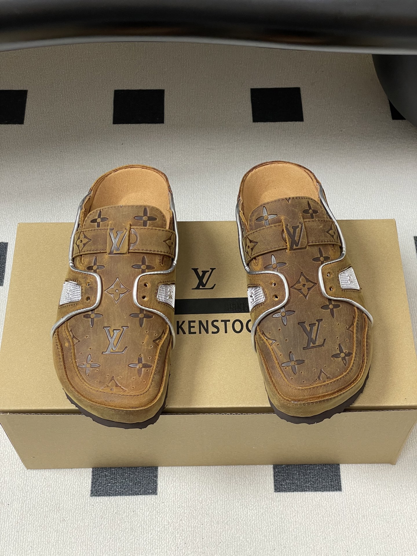 Louis Vuitt0n &Birkenstock Boston Slides(EU35-45)