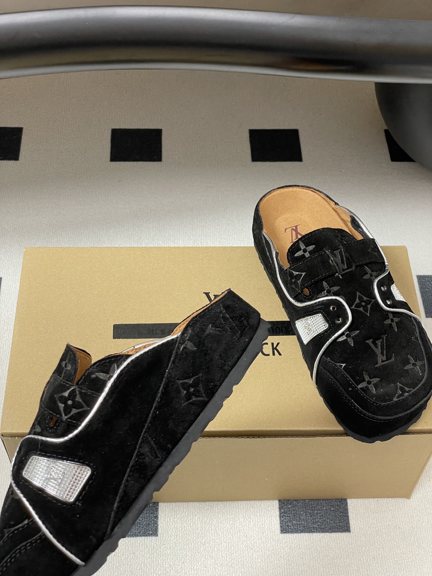 Louis Vuitt0n &Birkenstock Boston Slides(EU35-45)