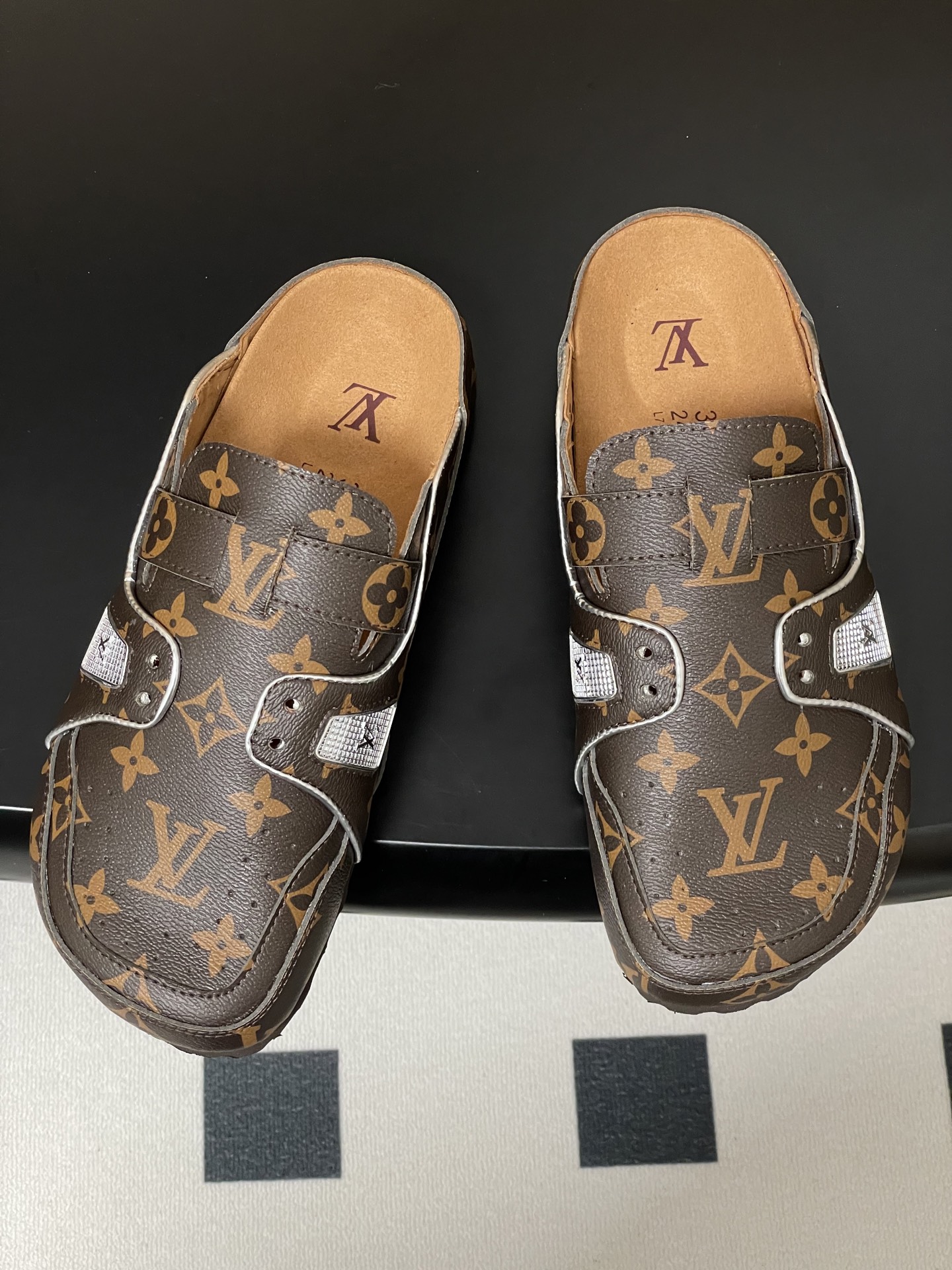 Louis Vuitt0n &Birkenstock Boston Slides(EU35-45)