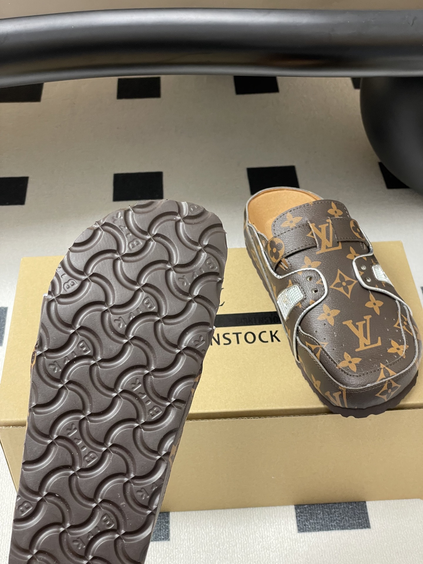 Louis Vuitt0n &Birkenstock Boston Slides(EU35-45)