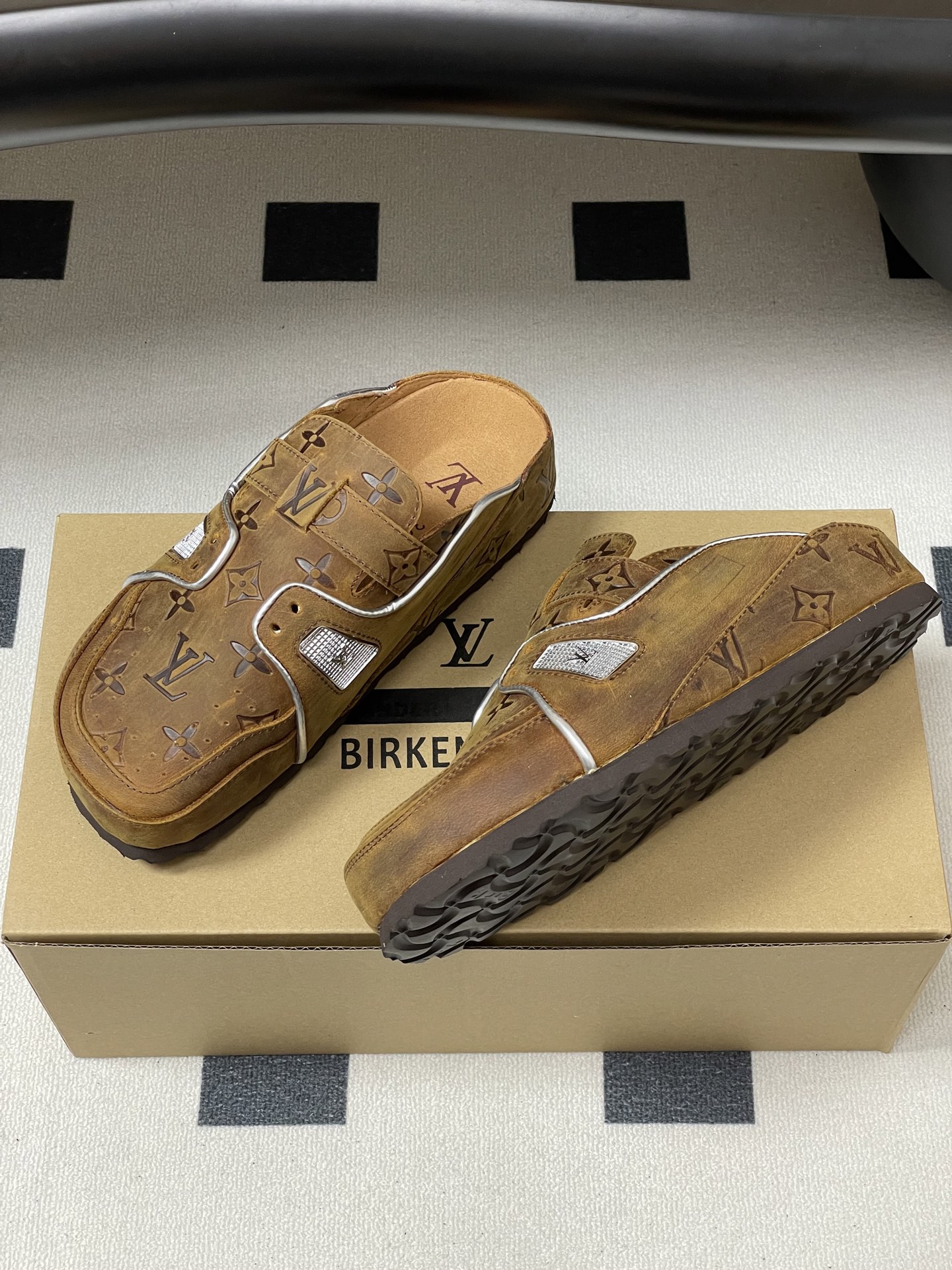 Louis Vuitt0n &Birkenstock Boston Slides(EU35-45)