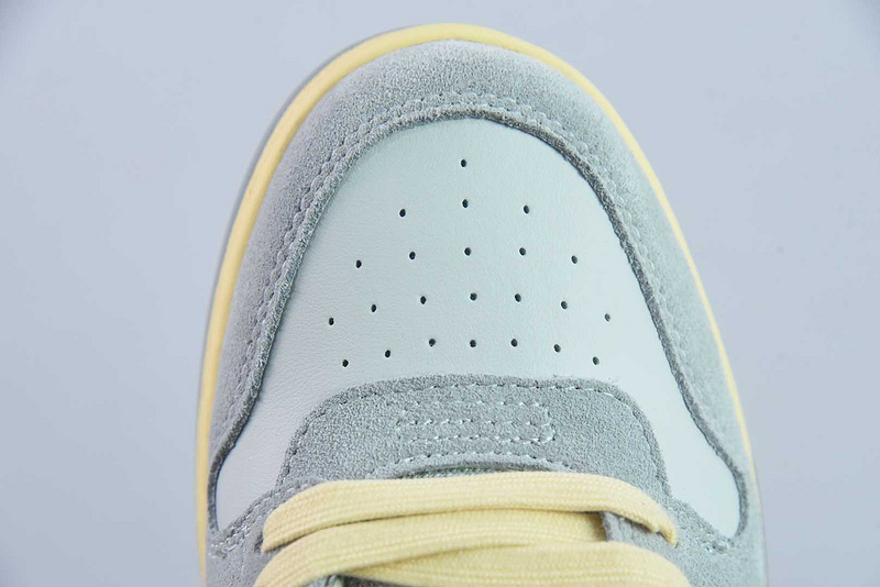 Off-White Out Of Office Sneaker