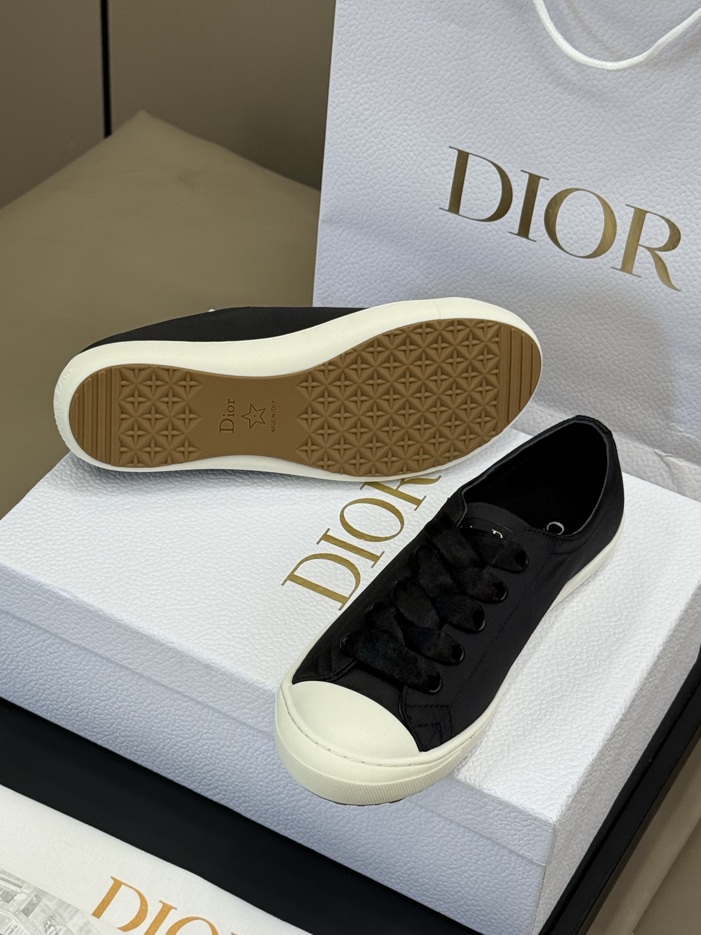 Di0r Lucky Sneaker(EU35-41)
