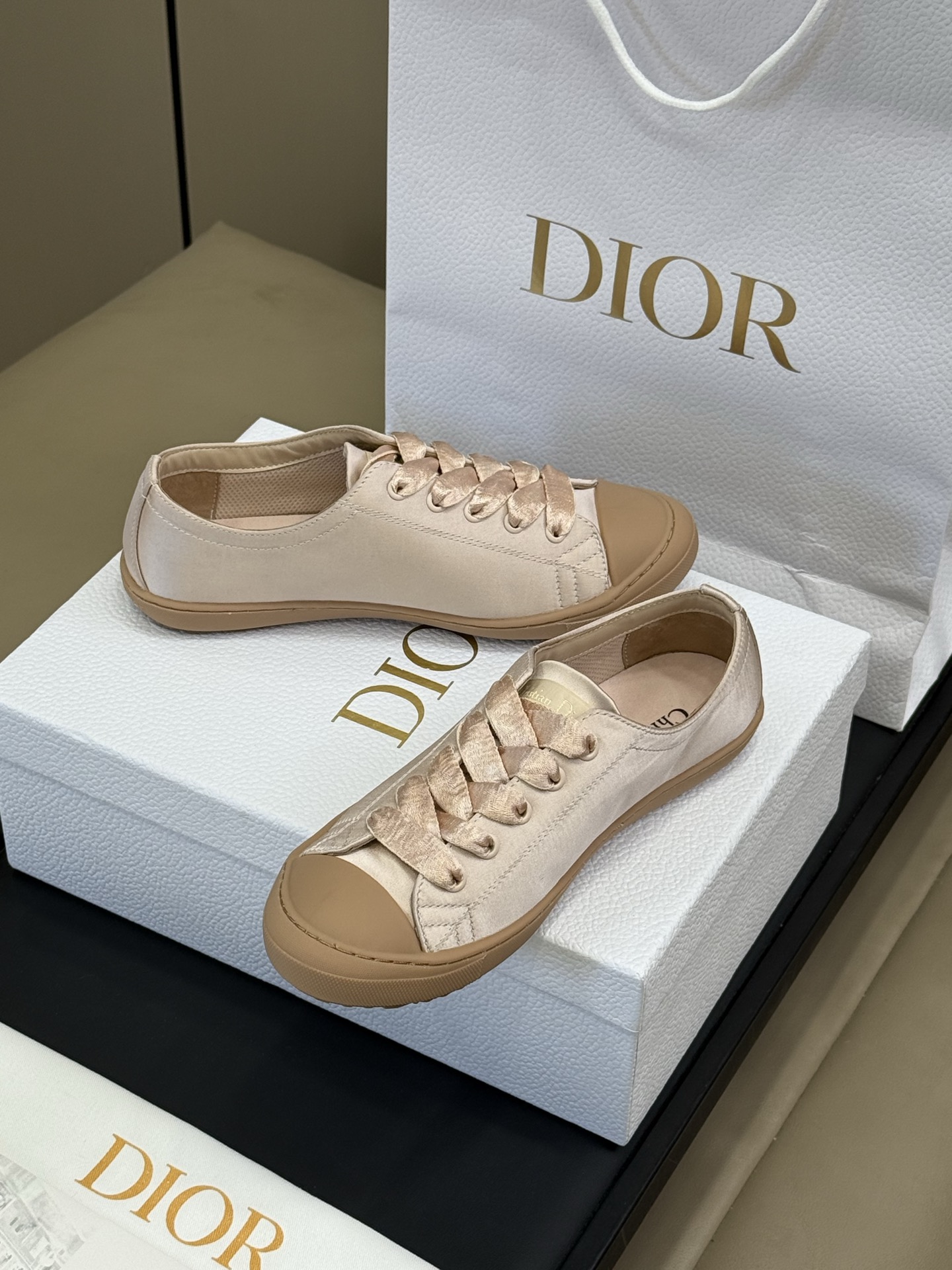 Di0r Lucky Sneaker(EU35-41)