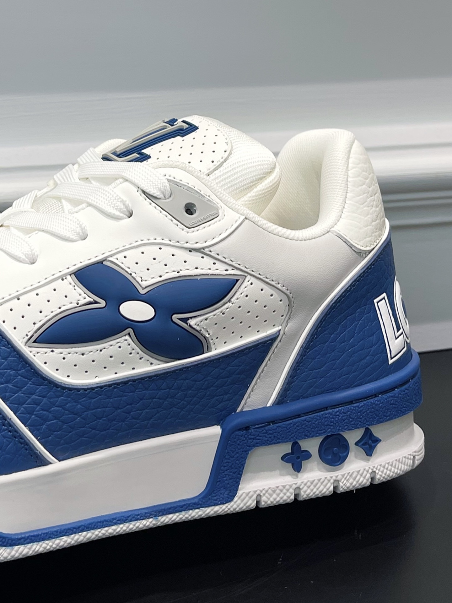 Lo*uis Vu*itton Trainer Sneakers(EU35-45)