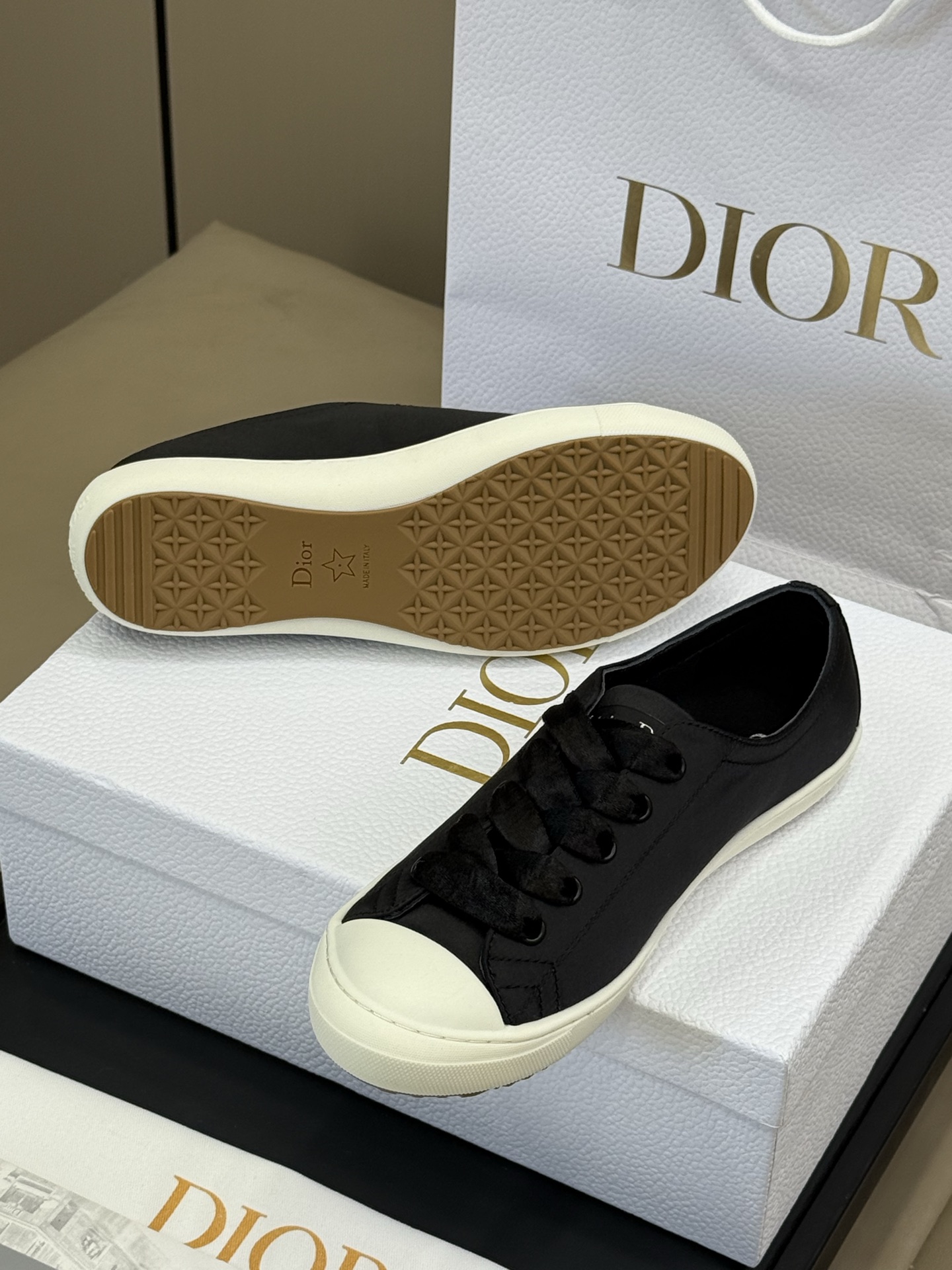 Di0r Lucky Sneaker(EU35-41)