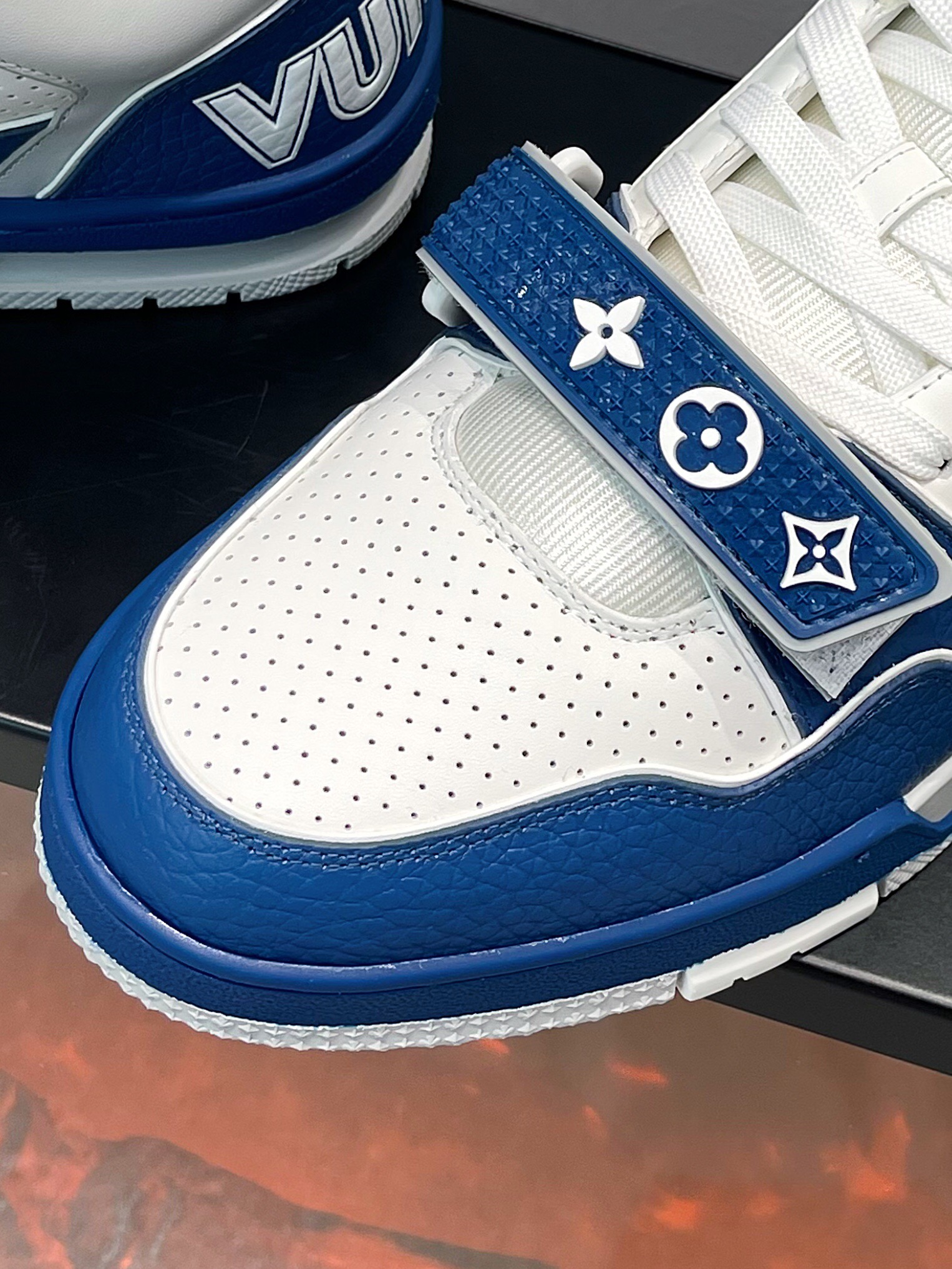 Lo*uis Vu*itton Trainer Sneakers(EU35-45)