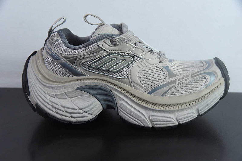 Balenciaga Phantom Sneaker 6XL