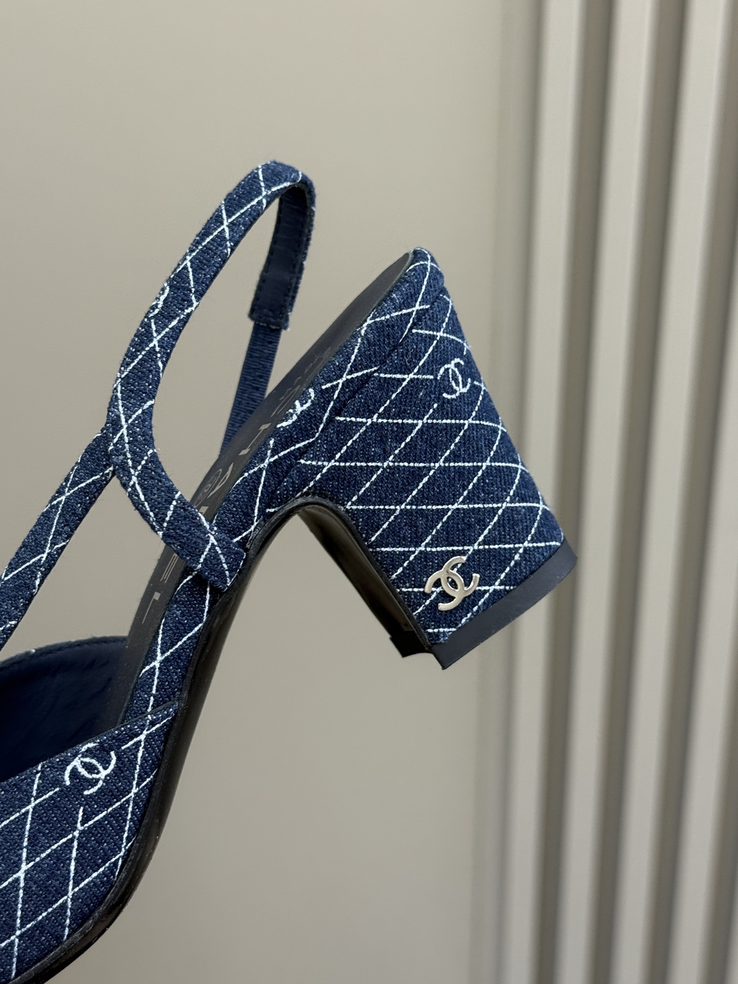 Chanel Slingback(EU35-41)