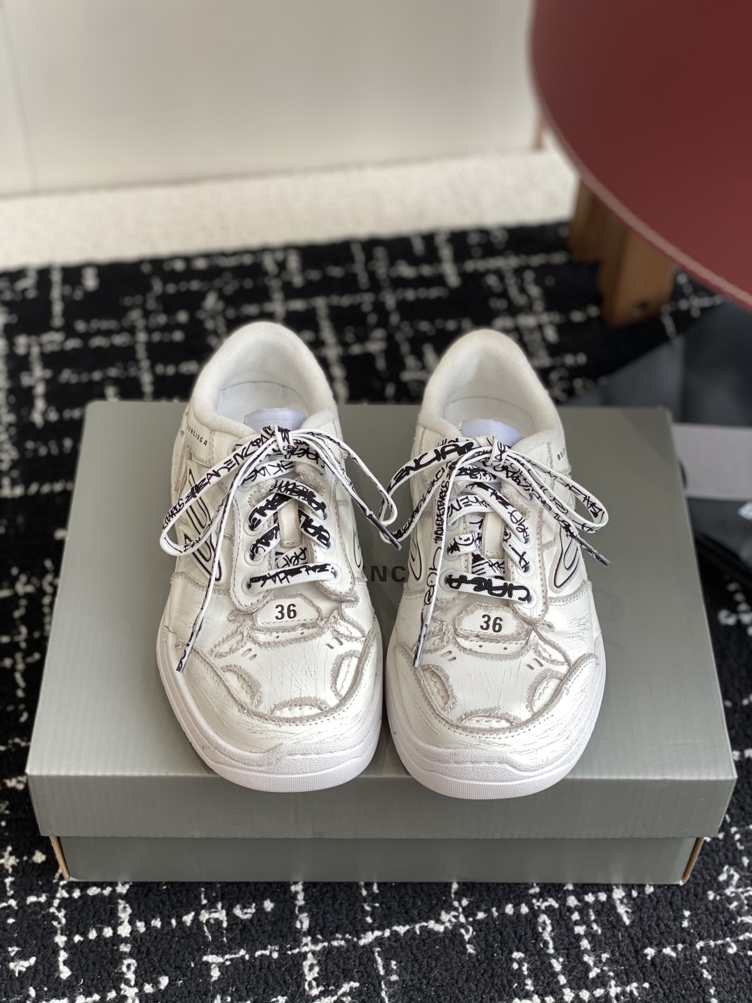 Balenciaga Hamptons Worn-Out  25ss(EU35-46()