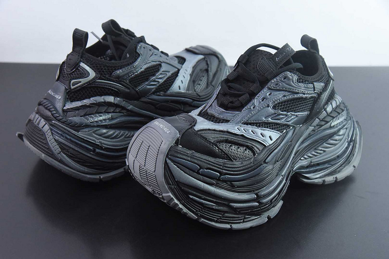 Balenciaga Platform 17 Sneaker