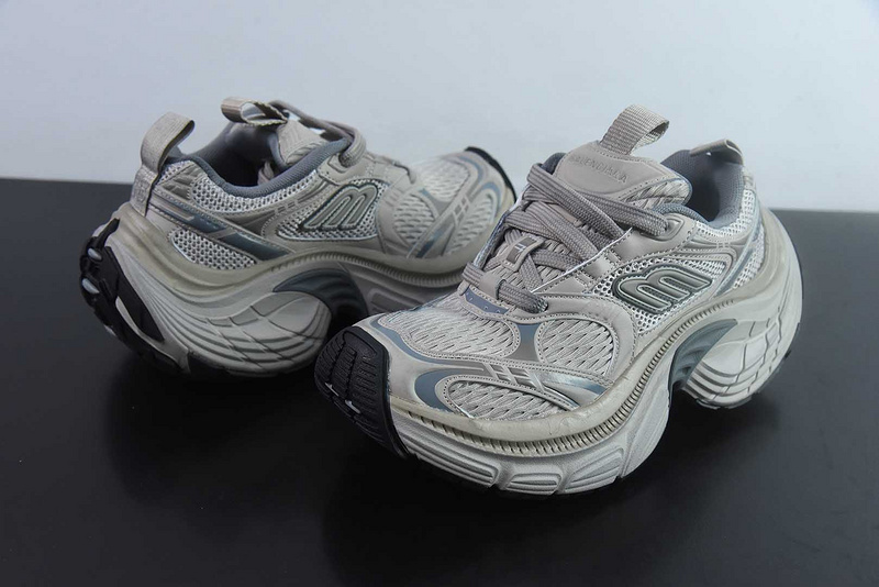 Balenciaga Phantom Sneaker 6XL