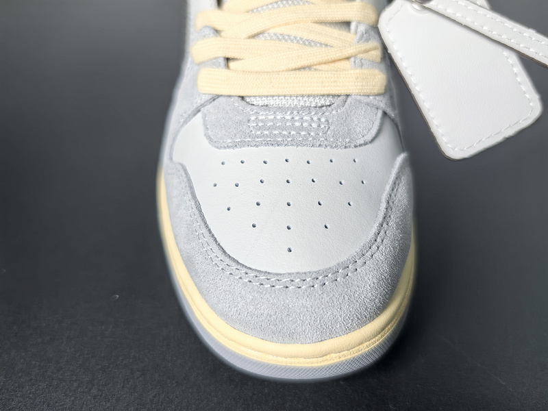 Off-White Out Of Office Sneaker