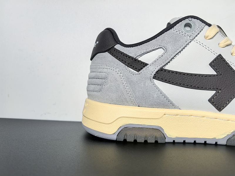 Off-White Out Of Office Sneaker
