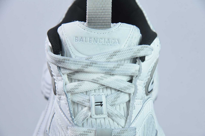 Balenciaga Phantom Sneaker 6XL