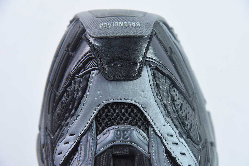 Balenciaga Platform 17 Sneaker