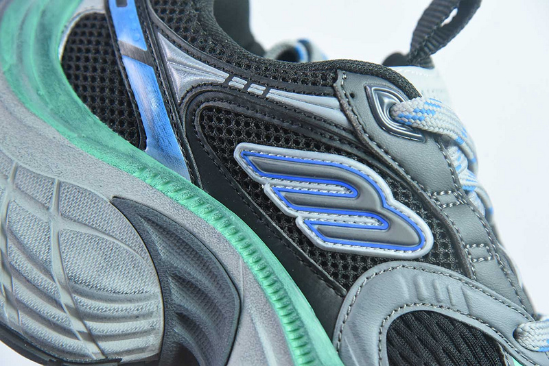 Balenciaga Phantom Sneaker 6XL