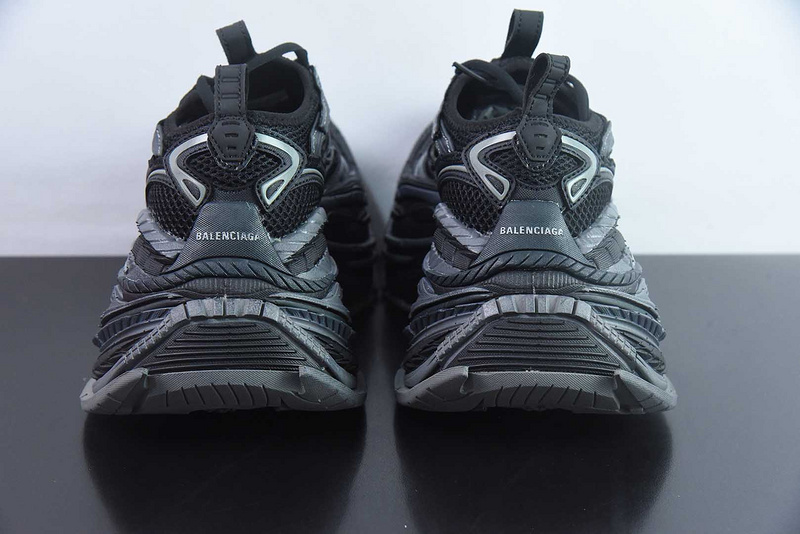 Balenciaga Platform 17 Sneaker