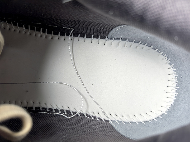 Off-White Out Of Office Sneaker