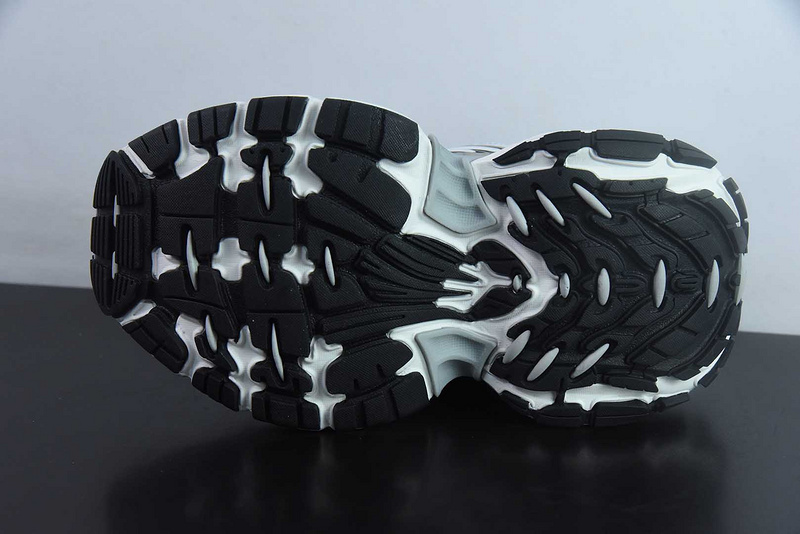 Balenciaga Phantom Sneaker 6XL