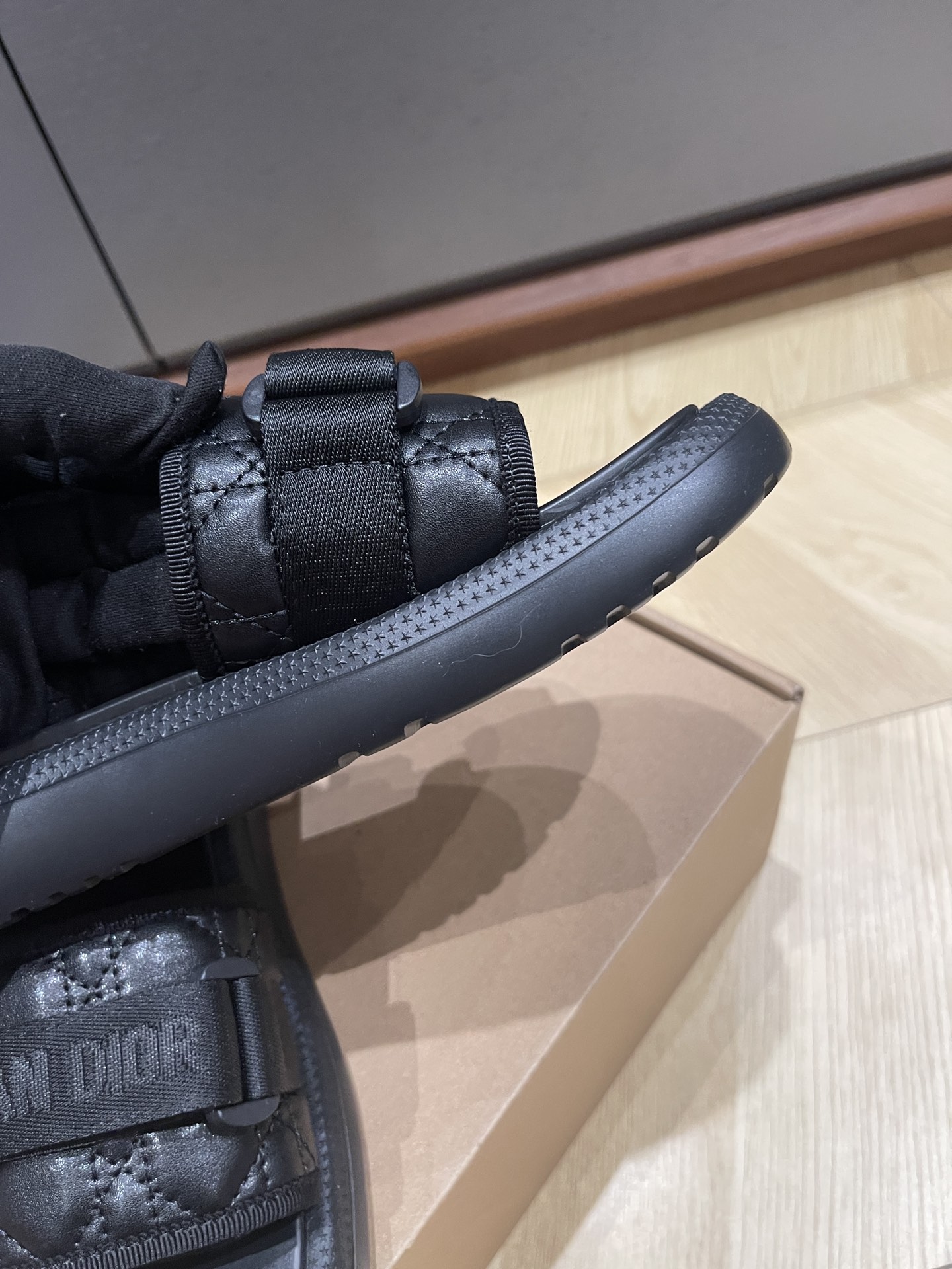 Dio* 25SS Slides-(EU34-41)