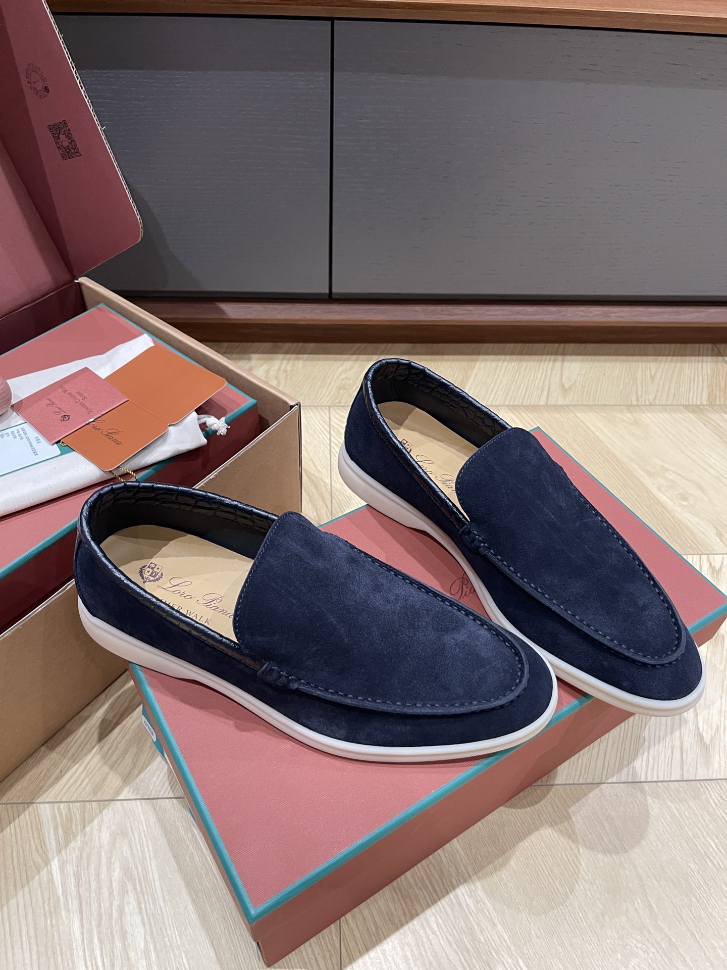 Loro Pi*ana Crocodile Loafers(EU38-46)