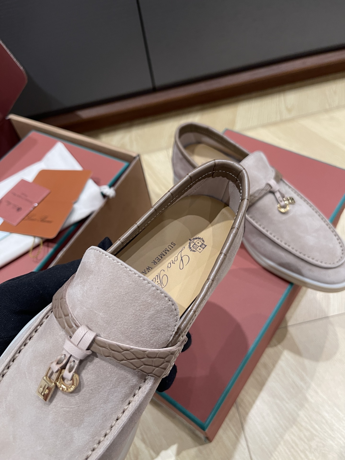 Loro Pi*ana Crocodile Loafers(EU35-42)