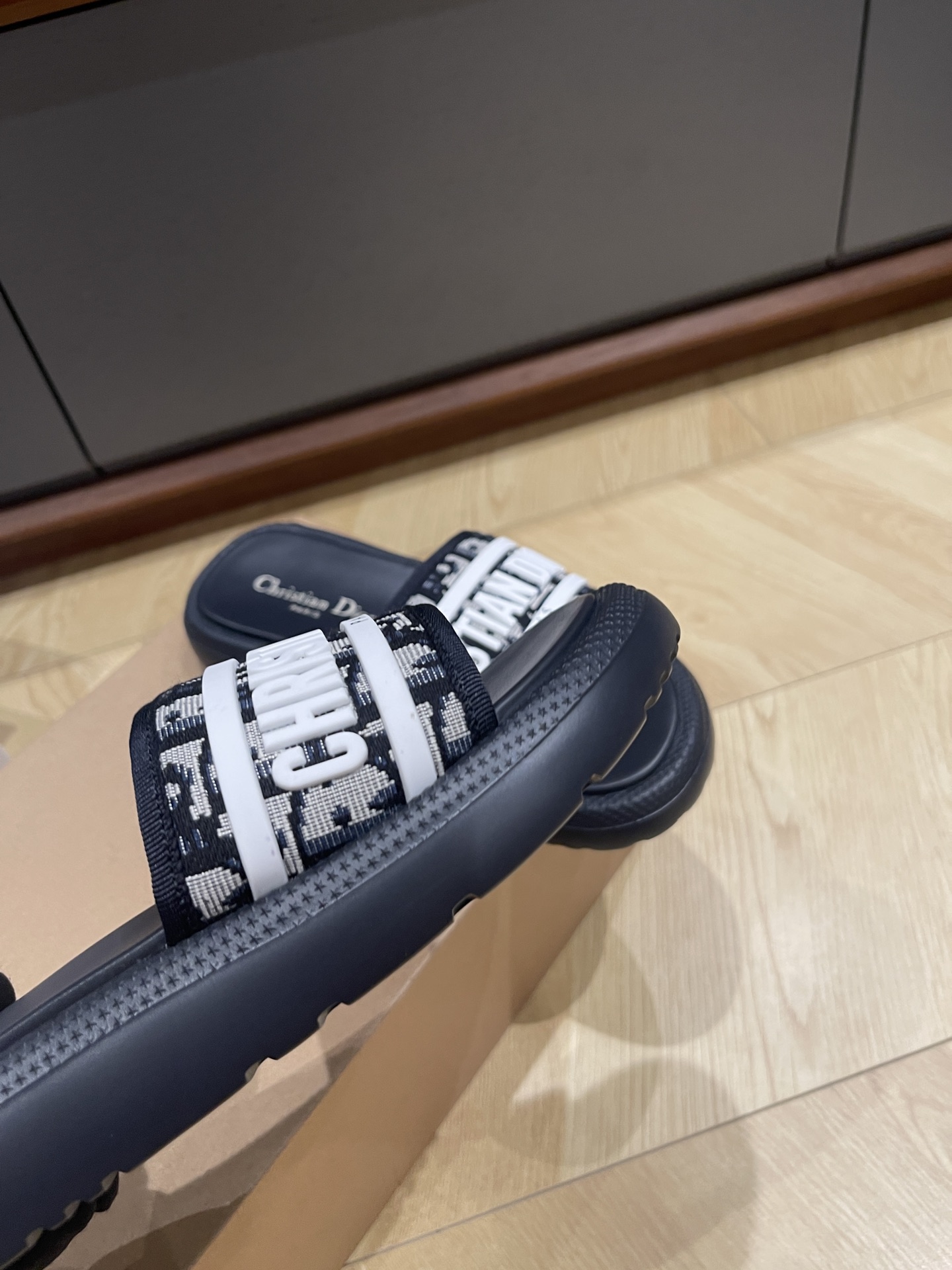 Dio* 25SS Slides-(EU34-41)