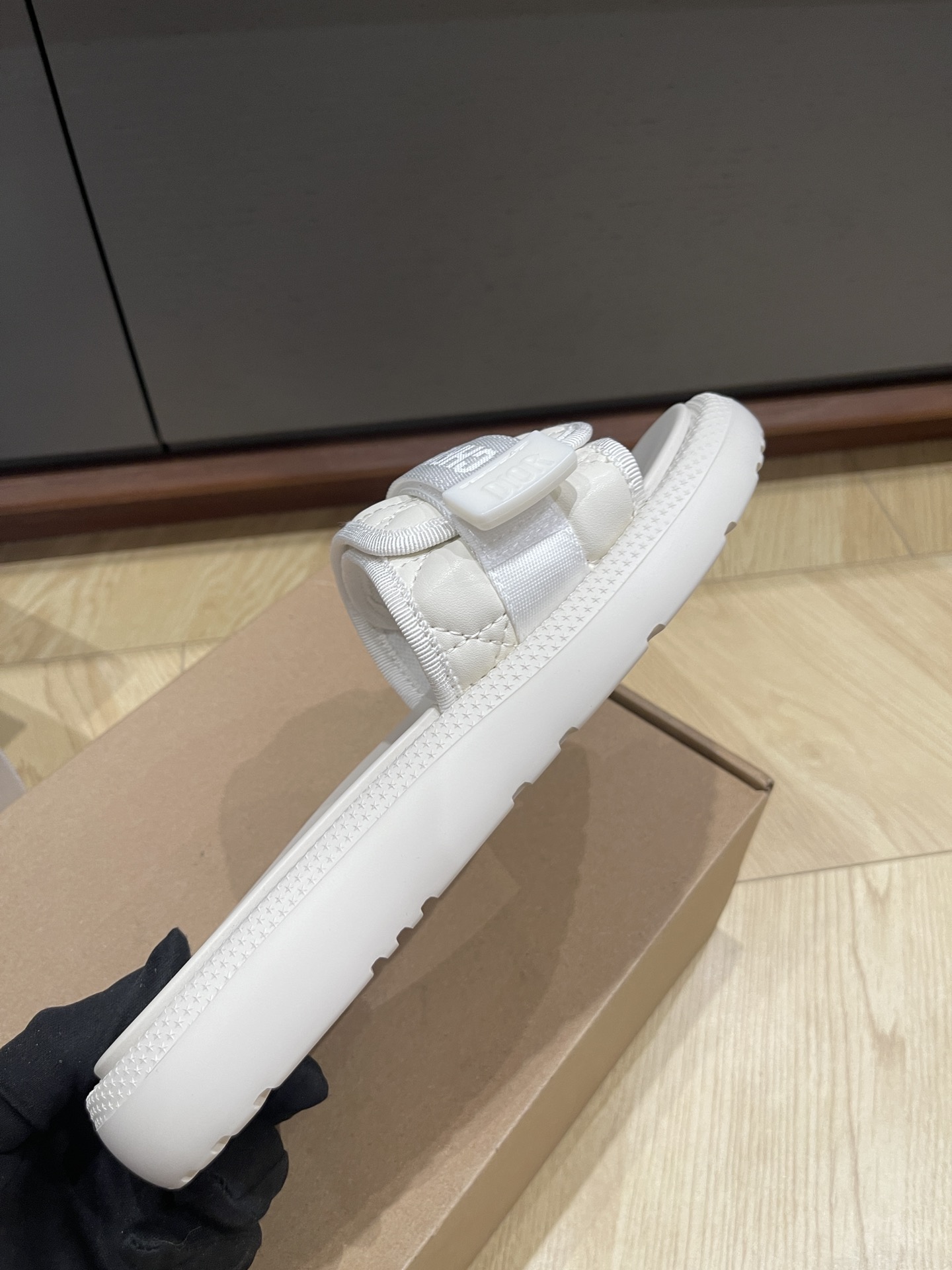 Dio* 25SS Slides-(EU34-41)