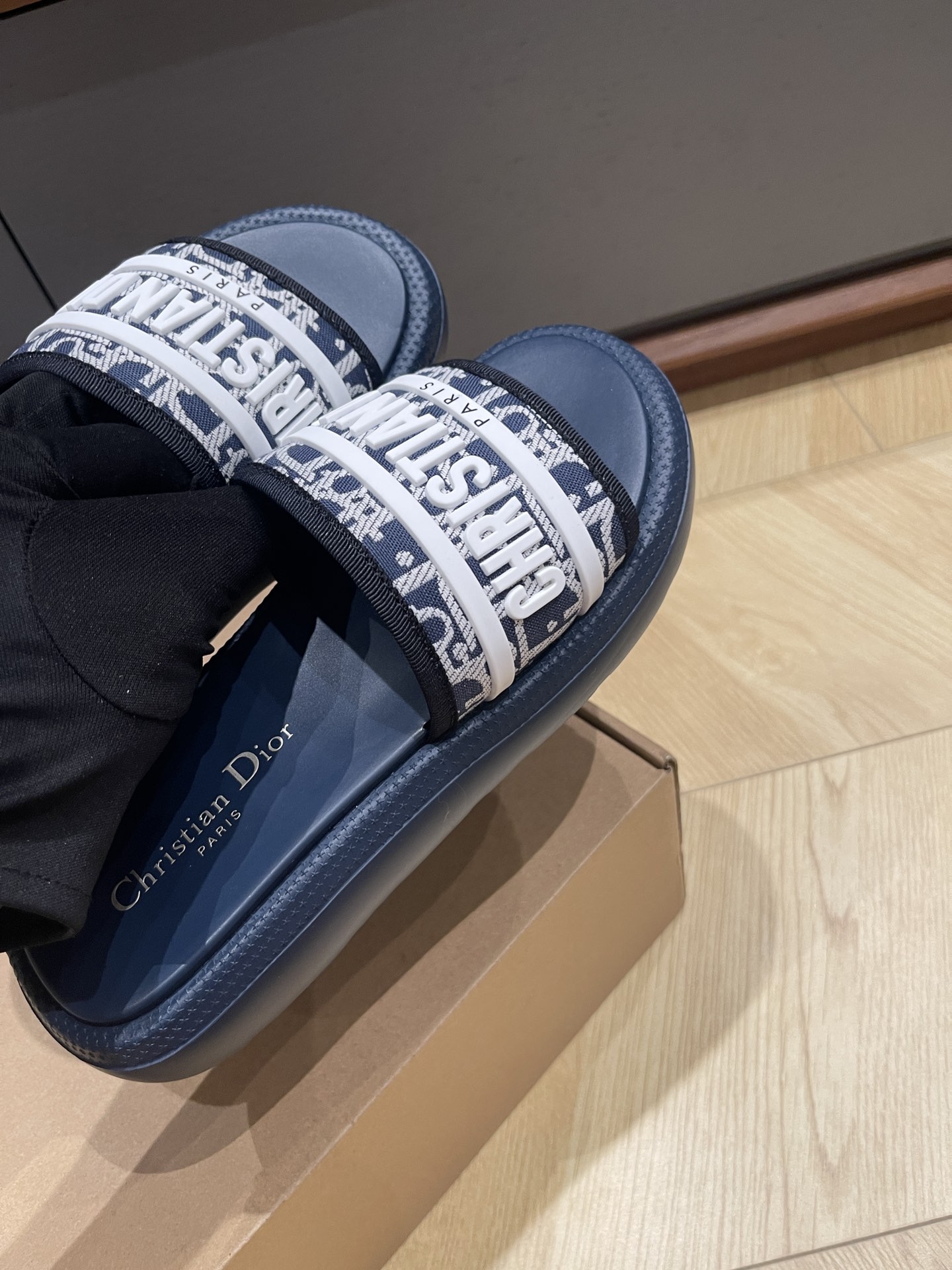 Dio* 25SS Slides-(EU34-41)